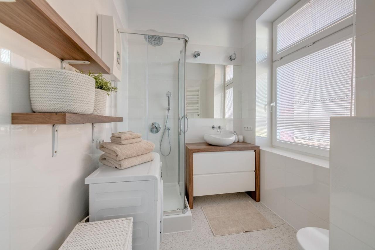 Studio In Main District In Gdansk Wrzeszcz Apartment Ngoại thất bức ảnh