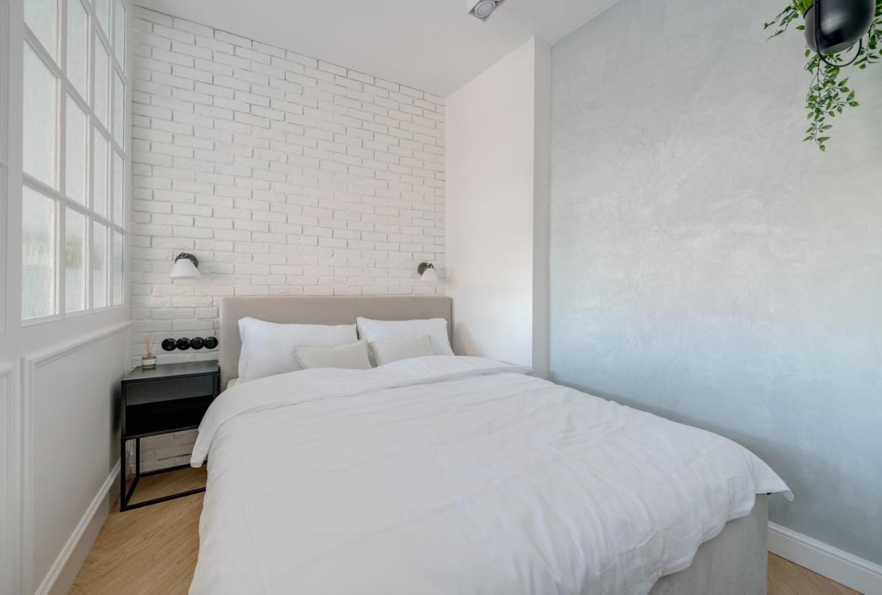 Studio In Main District In Gdansk Wrzeszcz Apartment Ngoại thất bức ảnh
